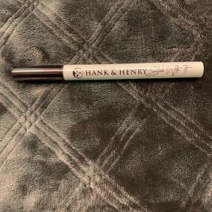 Hank and Henry Slick With it  Eyeliner